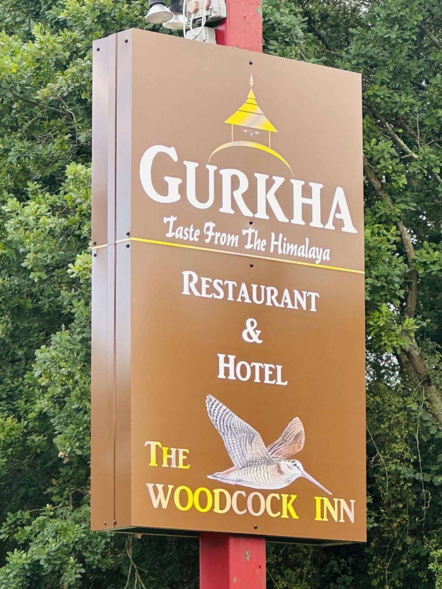 Woodcock Inn Felbridge Esterno foto